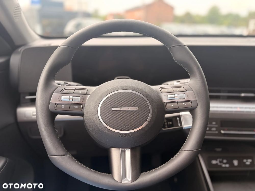 Hyundai Kona 65kWh Executive - 17