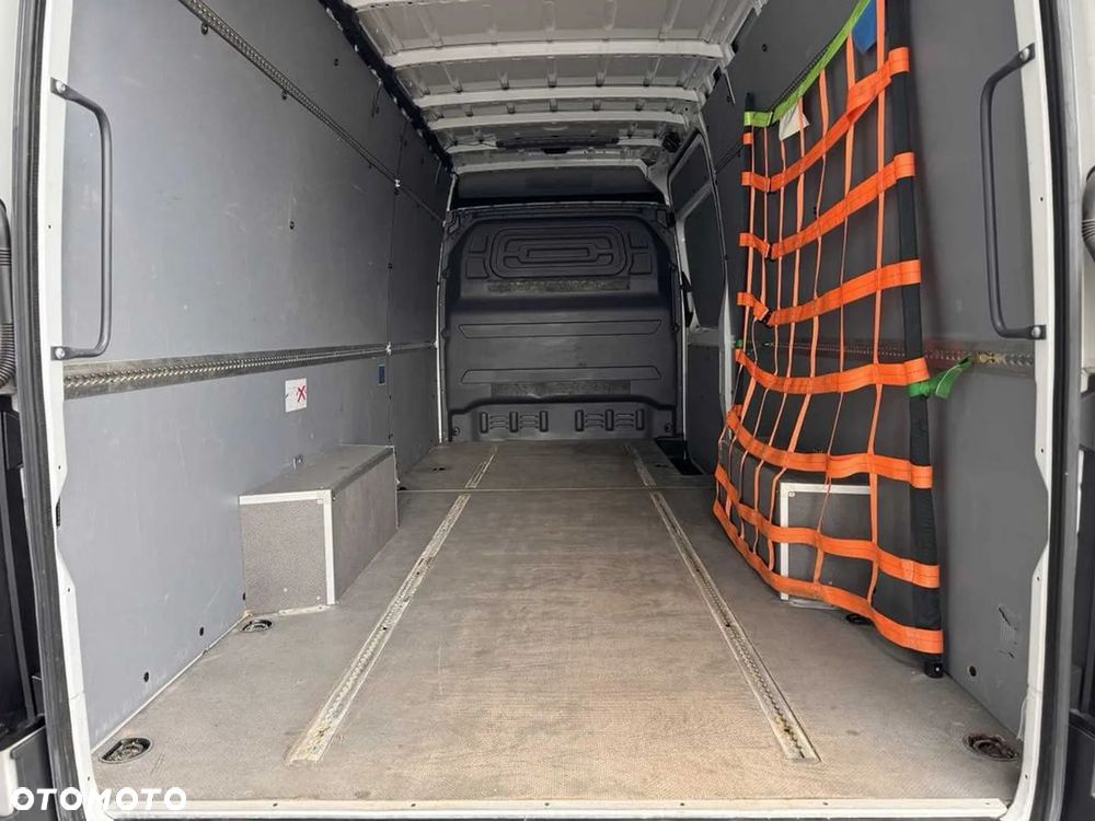 Mercedes-Benz Sprinter - 6