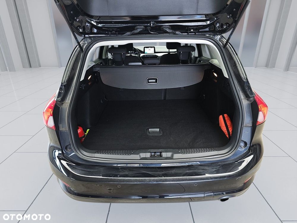 Ford Focus 1.5 EcoBlue SCR Connected - 33