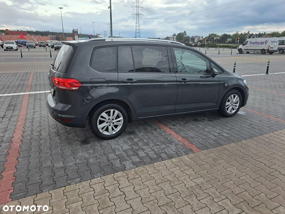 Volkswagen Touran 2.0 TDI BMT Comfortline DSG - 10