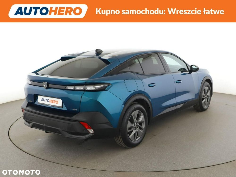 Peugeot 408 1.6 Plug-In Hybrid 180 Allure EAT8 - 8
