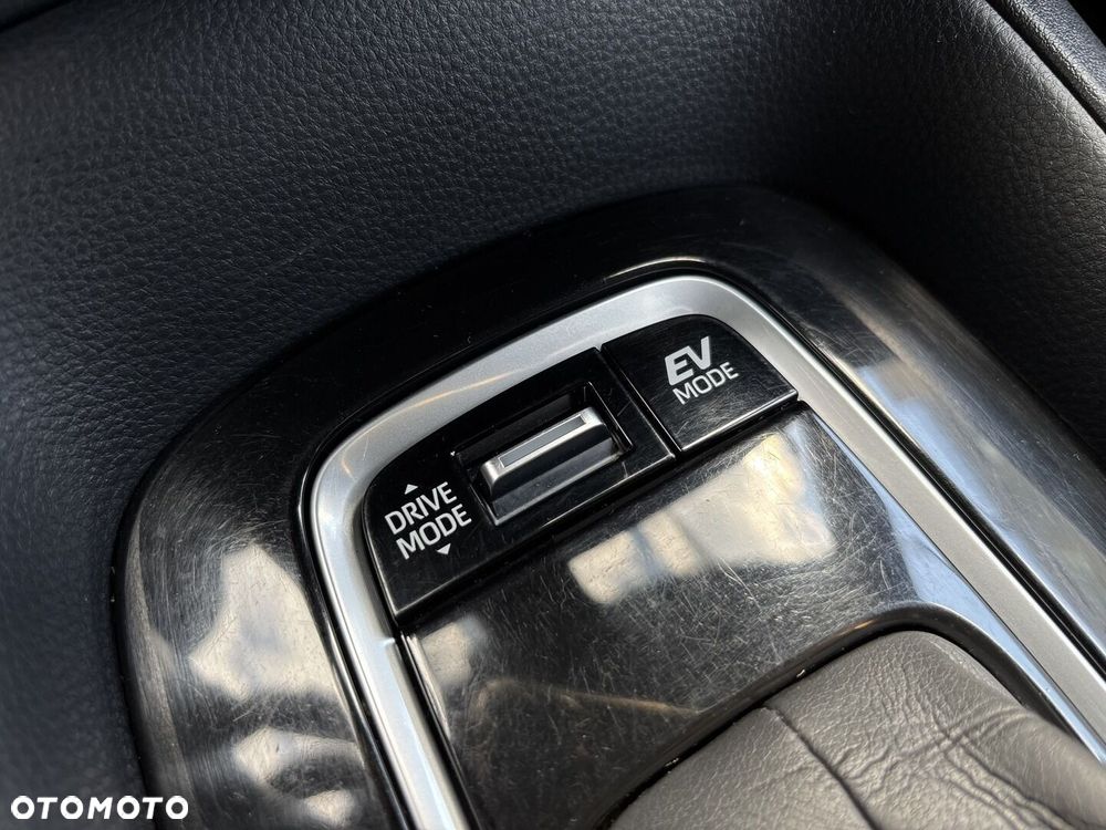 Toyota Corolla 1.8 Hybrid Active - 28