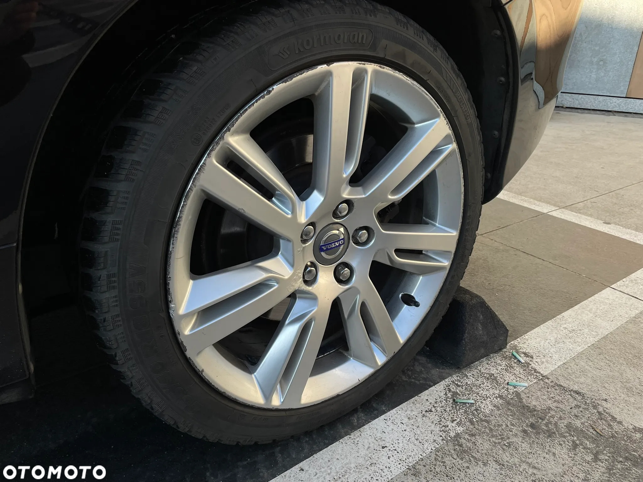 Volvo V60 D5 AWD Summum - 27