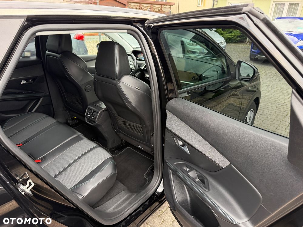 Peugeot 3008 1.5 BlueHDi Allure Pack S&S EAT8 - 20