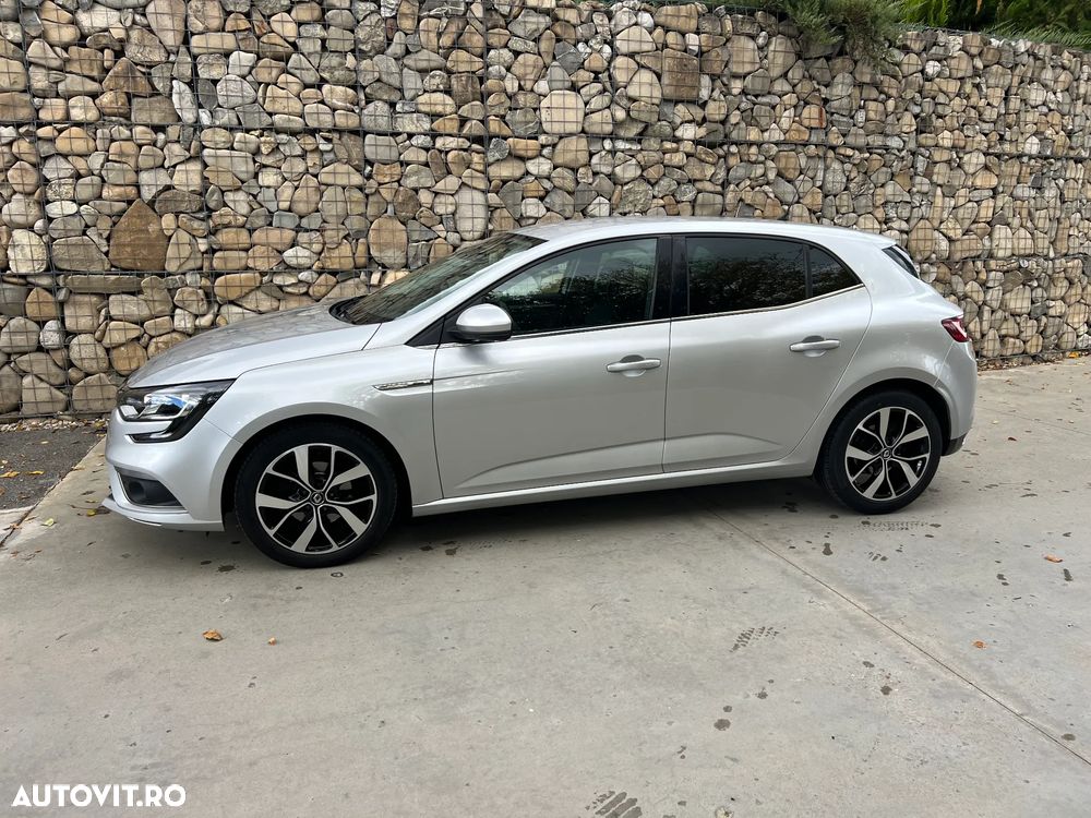Renault Megane ENERGY dCi 110 Start & Stop Bose Edition - 19
