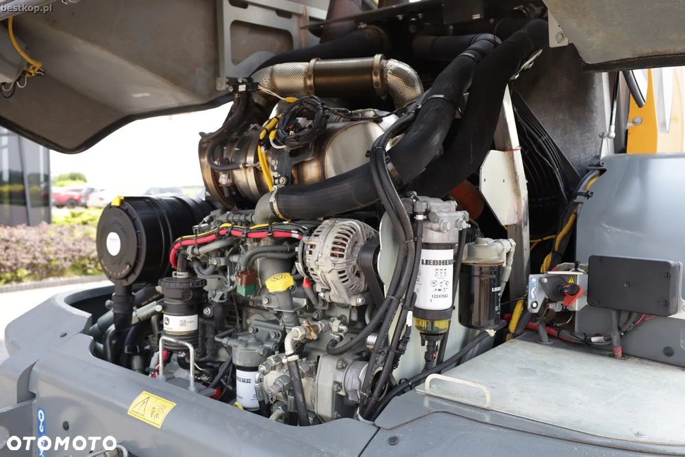 Liebherr L526 - 38