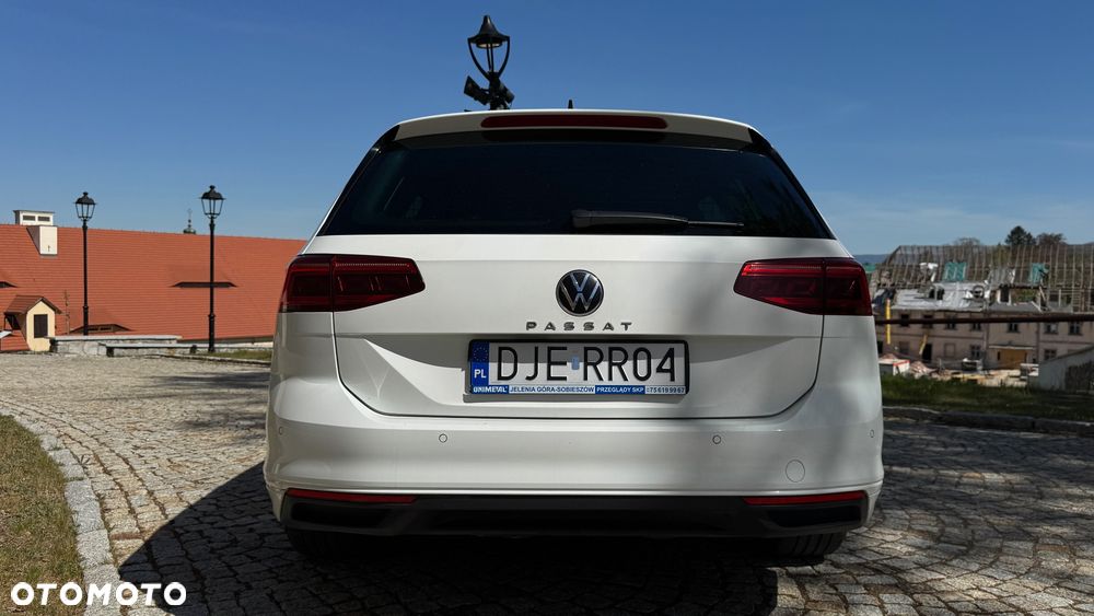 Volkswagen Passat - 5
