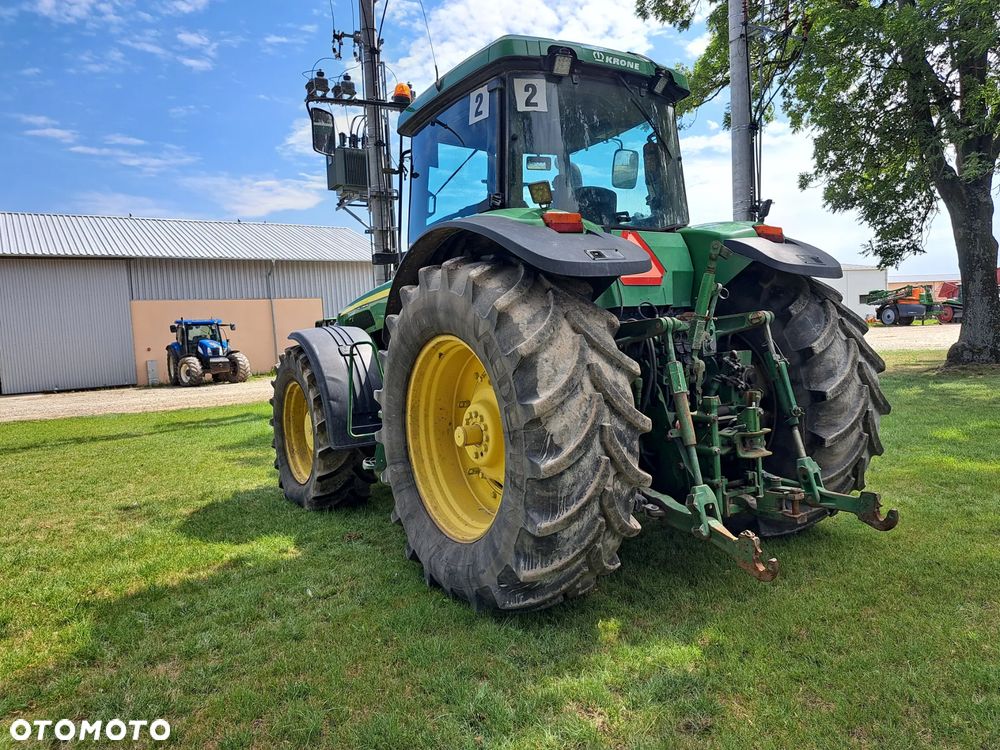 John Deere 8120 - 11