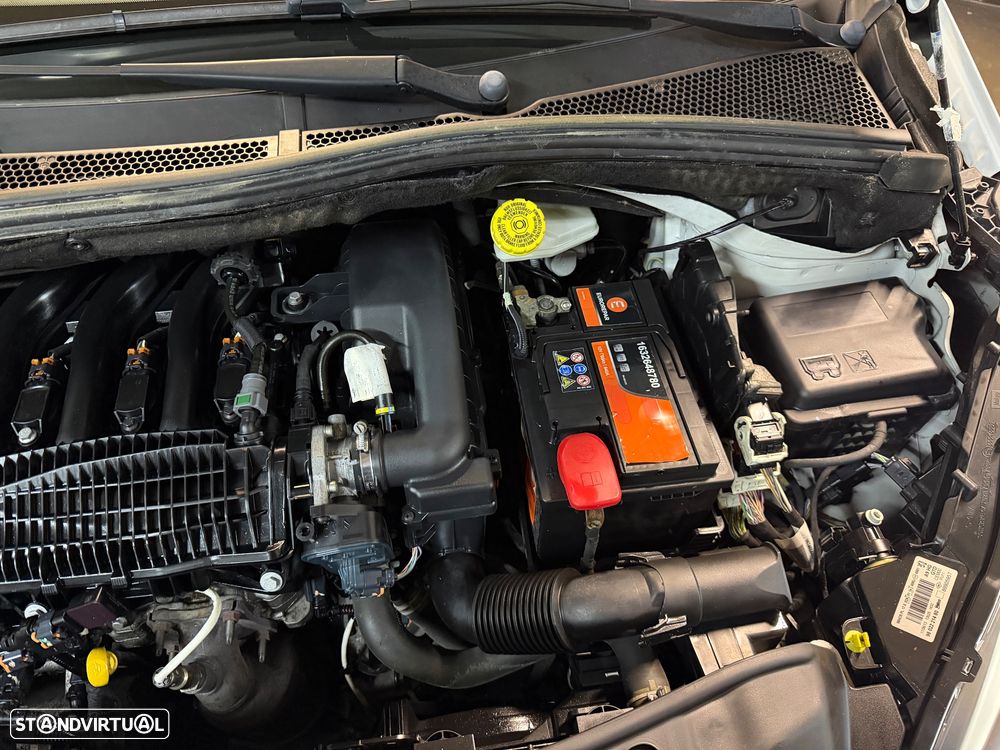 Peugeot 208 82 VTI Allure - 36