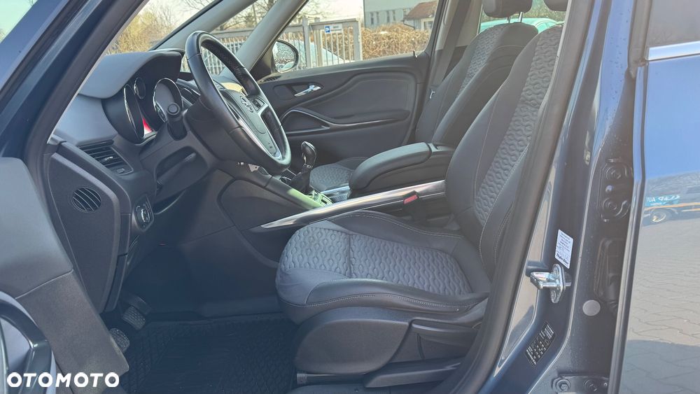 Opel Zafira 1.6 T SIDI Cosmo S&S EU6 - 24