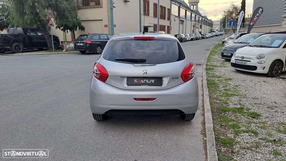 Peugeot 208 1.4 HDi Active - 5