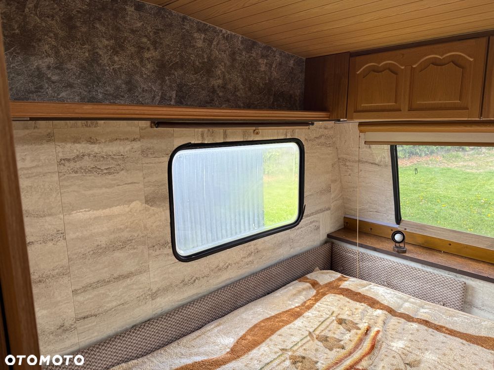 Burstner 5401 Lux - 26