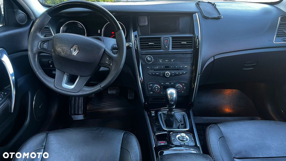 Renault Latitude - 18