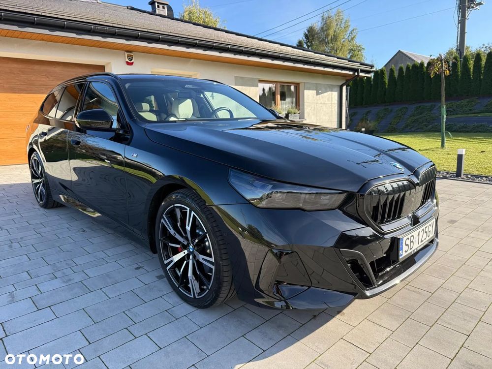 BMW Seria 5 520d xDrive mHEV M Sport - 1