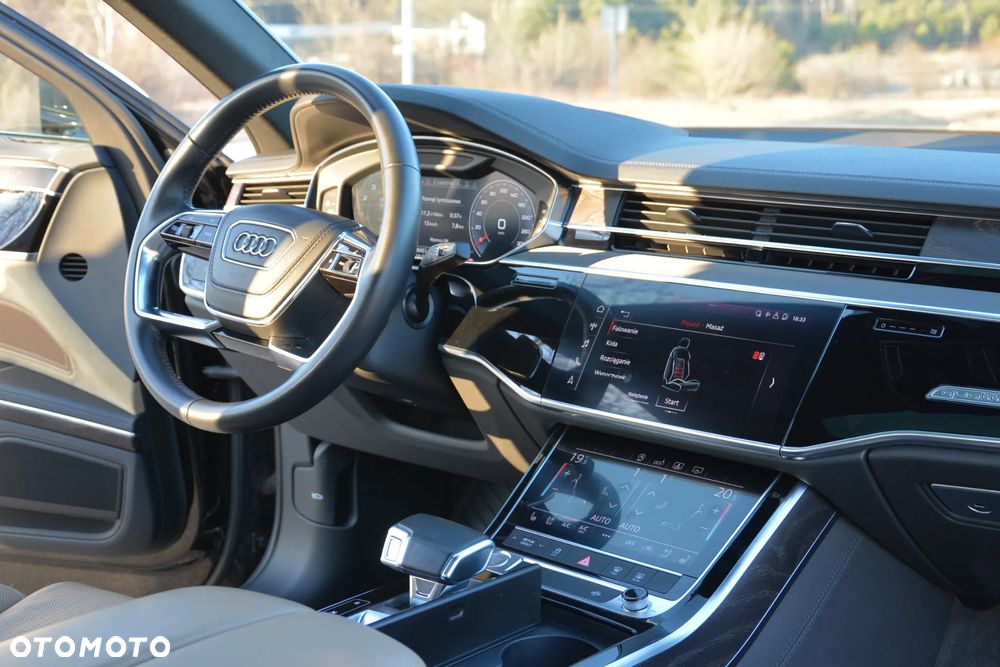 Audi A8 L 55 TFSI mHEV Quattro Tiptr - 26