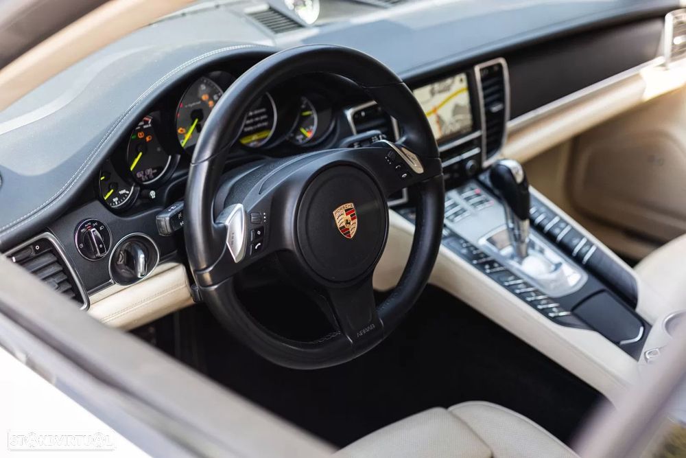 Porsche Panamera S Hybrid - 7