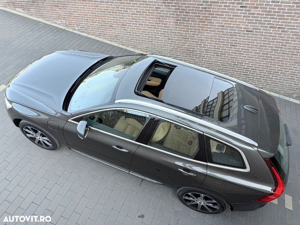 Volvo XC 60 T6 AWD Recharge Geartronic Inscription Expression - 15
