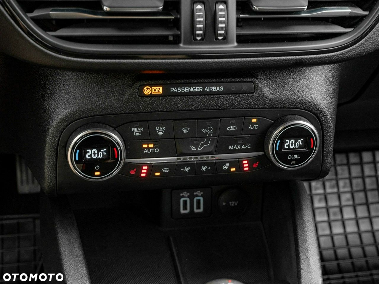 Ford Focus 1.0 EcoBoost ST-Line - 20