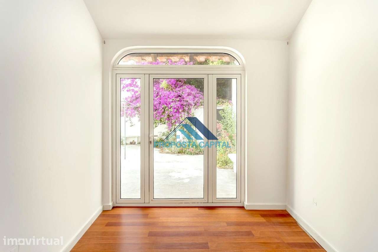 Apartamento T2+1 - Vista de Rio - Pátio/Jardim com anexo - Grande imagem: 2/37