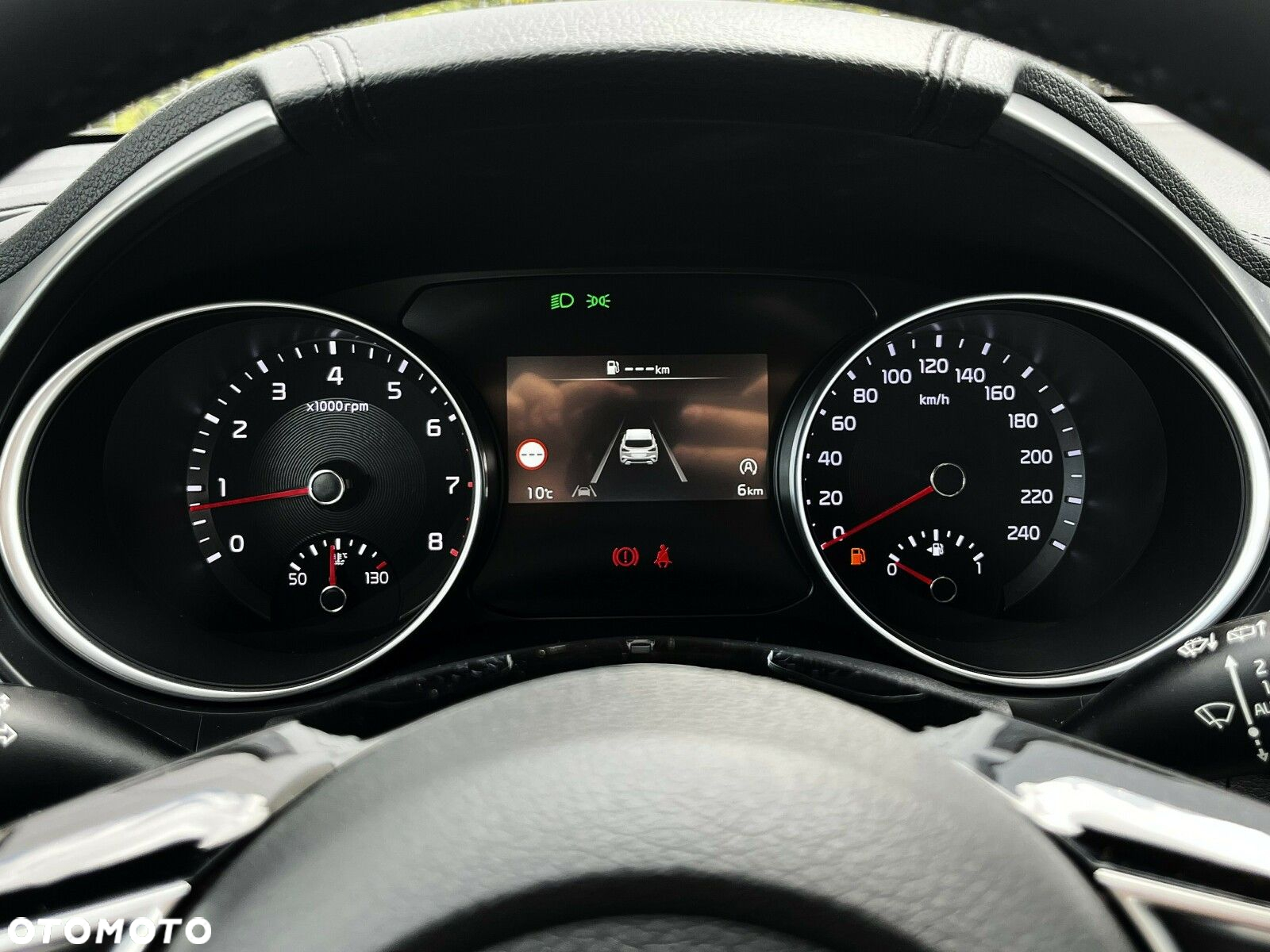 Kia XCeed - 17