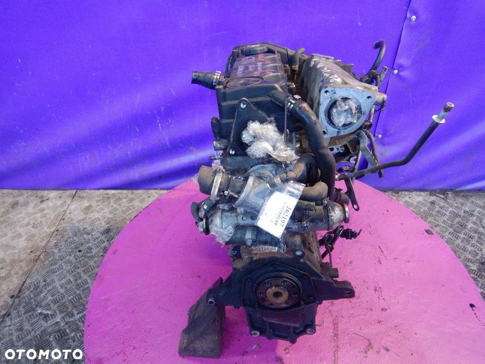 ALFA ROMEO 147 SILNIK 1.9JTD 937A2000 TEST KOMPRES - 6