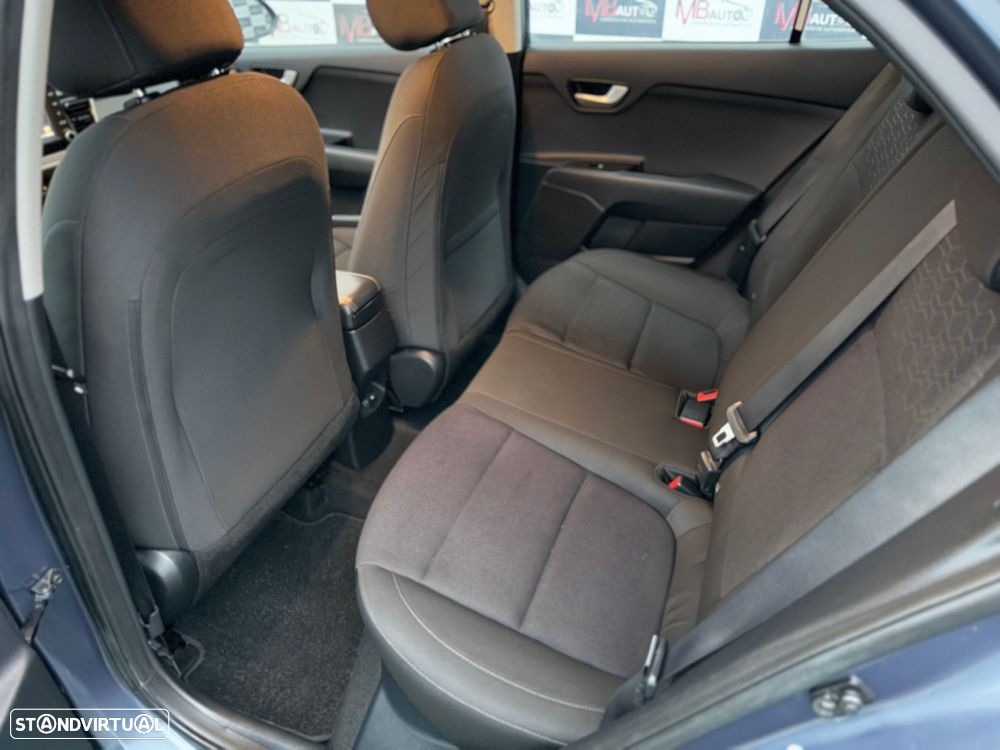 Kia Rio 1.2 CVVT Easy - 41