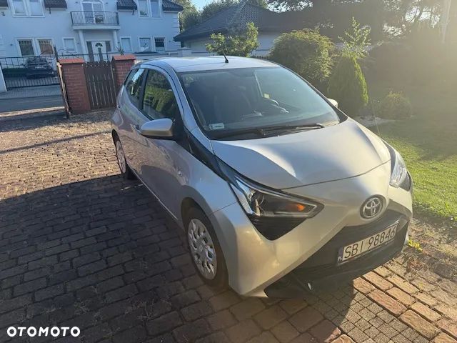 Toyota Aygo 1.0 VVT-i Color Edition - 1