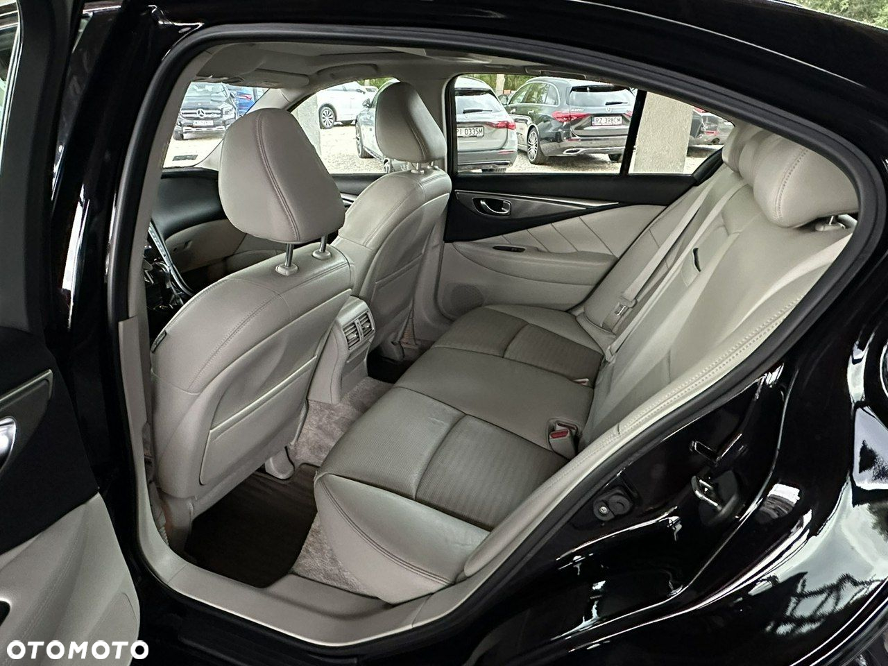 Infiniti Q50 - 13