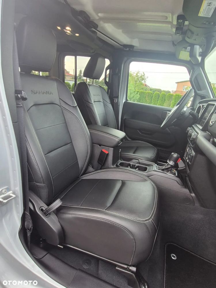 Jeep Wrangler ver-unlimited-2-0-4xe-plug--in-hybrid-hardtop-sahara - 21