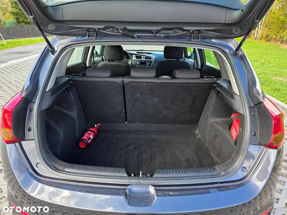 Kia Ceed 1.4 CVVT - 13