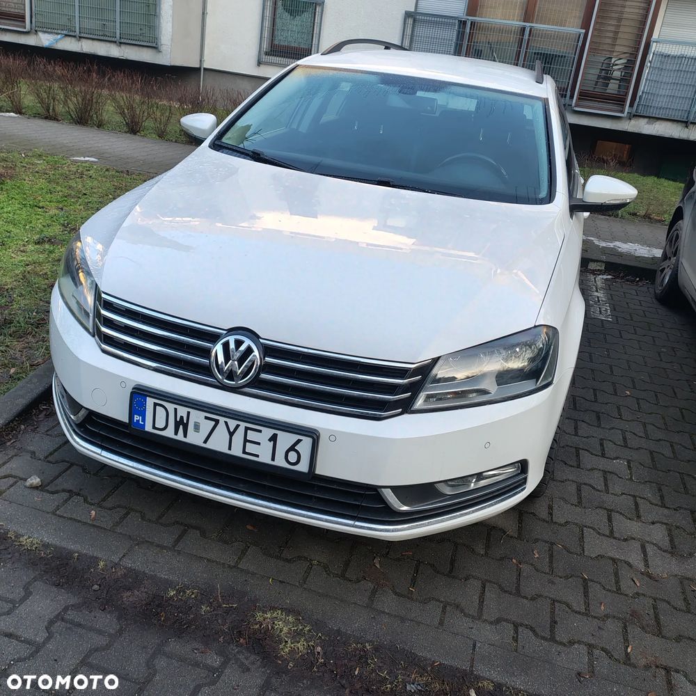 Volkswagen Passat 2.0 TDI Comfortline - 12