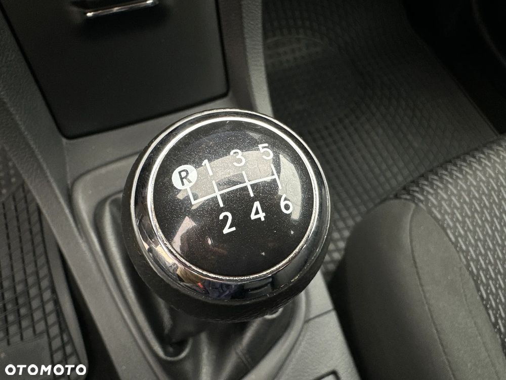 Toyota Corolla - 25