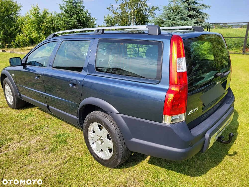 Volvo XC 70 - 25