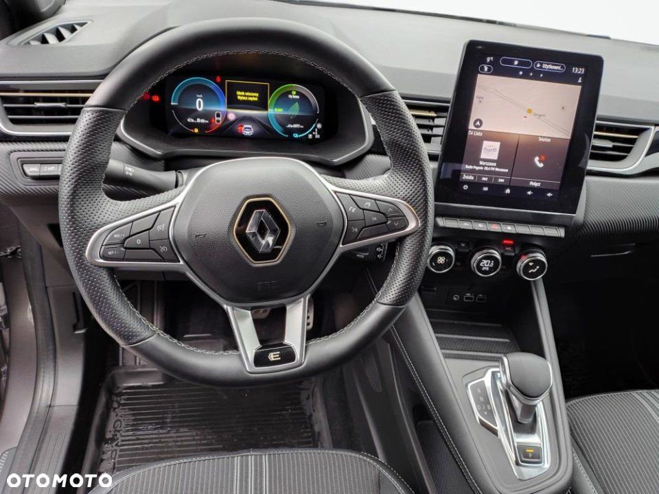 Renault Captur - 16