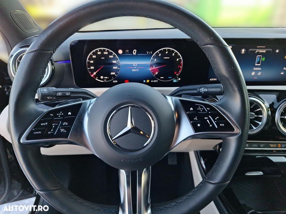 Mercedes-Benz A 200 MHEV 7G-DCT - 13