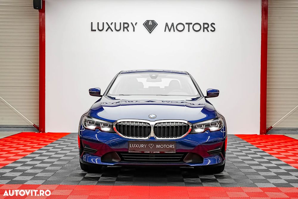 BMW Seria 3 318d Aut. Sport Line - 3