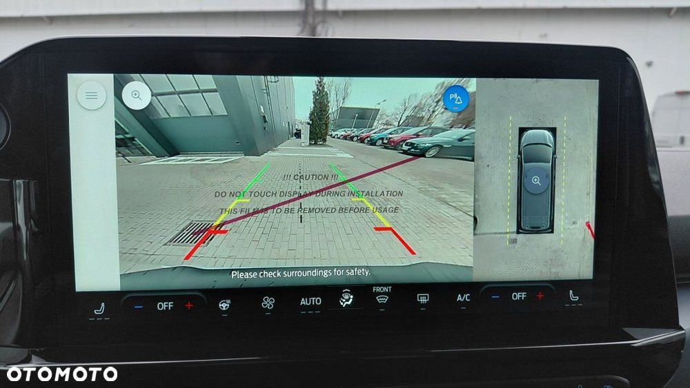 Ford Tourneo Custom - 16