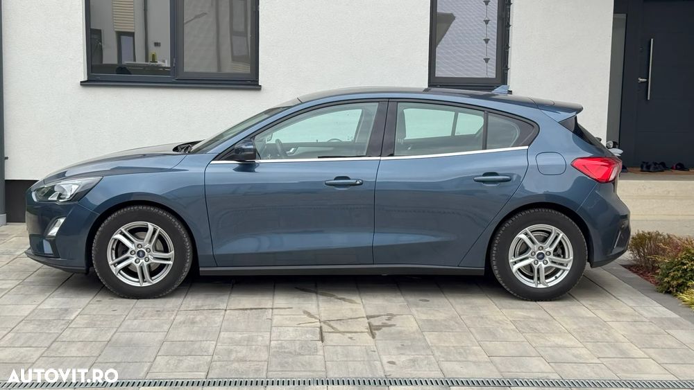 Ford Focus 1.0 EcoBoost Titanium - 13