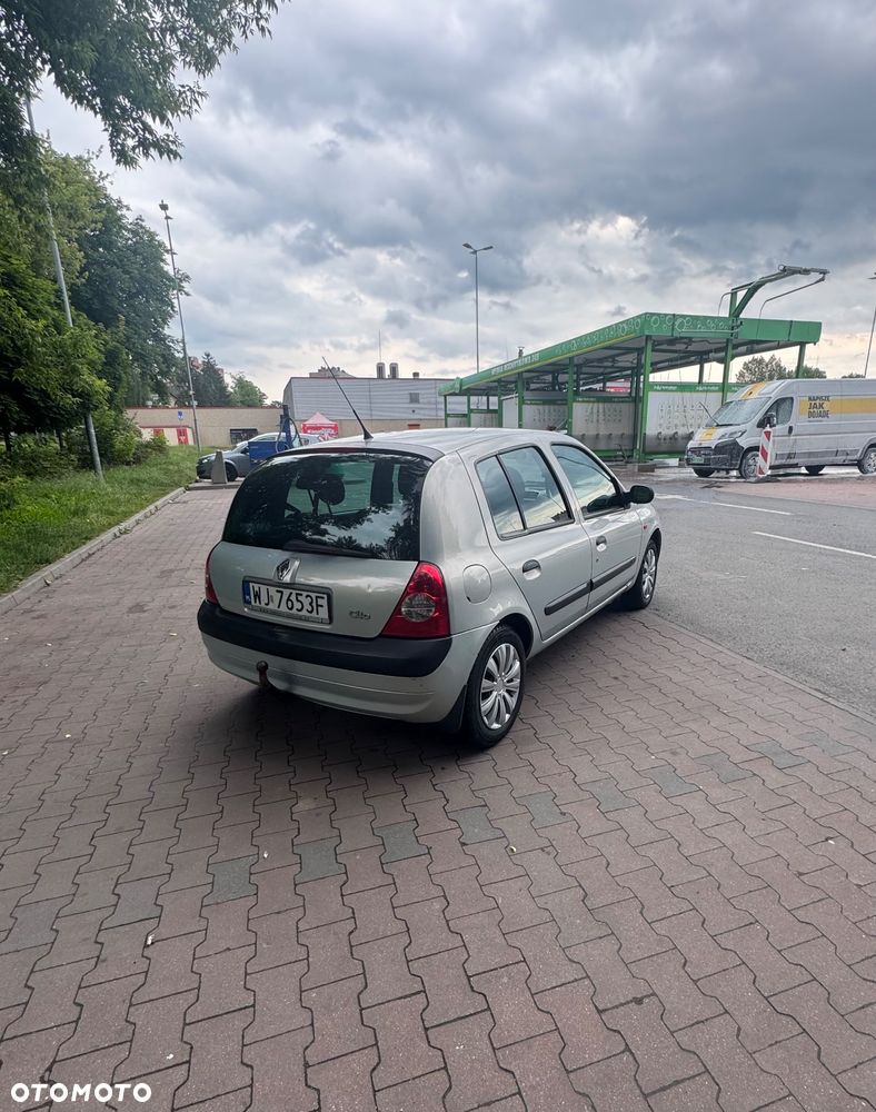 Renault Clio 1.2 16V Alize - 7