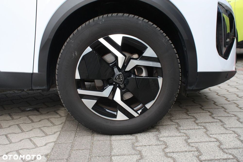 Peugeot 2008 1.2 PureTech Allure S&S EAT8 - 37