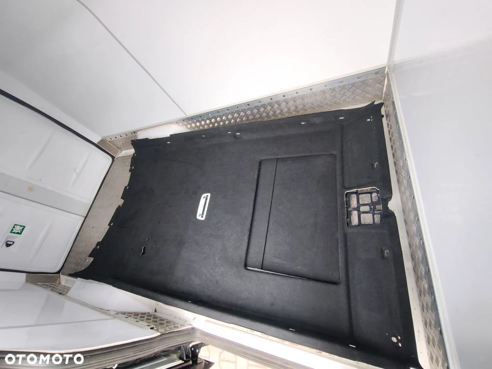 Podsufitka Mercedes G-klasa w463 Lift czarna alcantara a4636905700 - 2