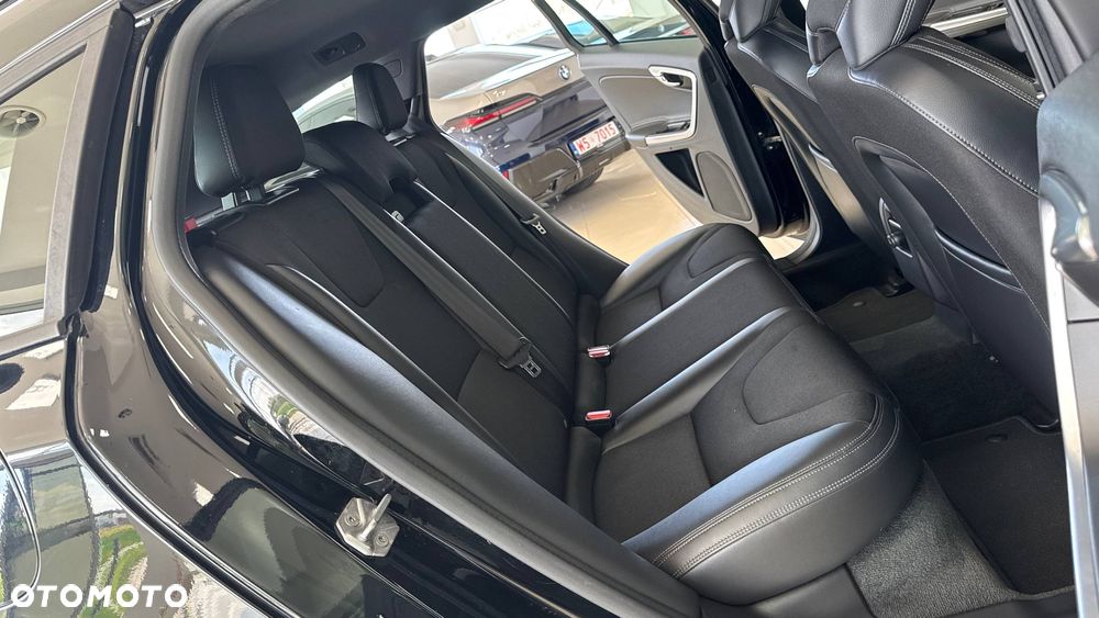 Volvo V60 - 31