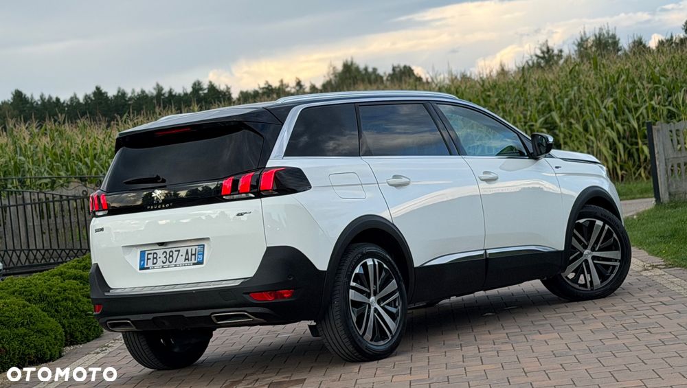Peugeot 5008 - 5