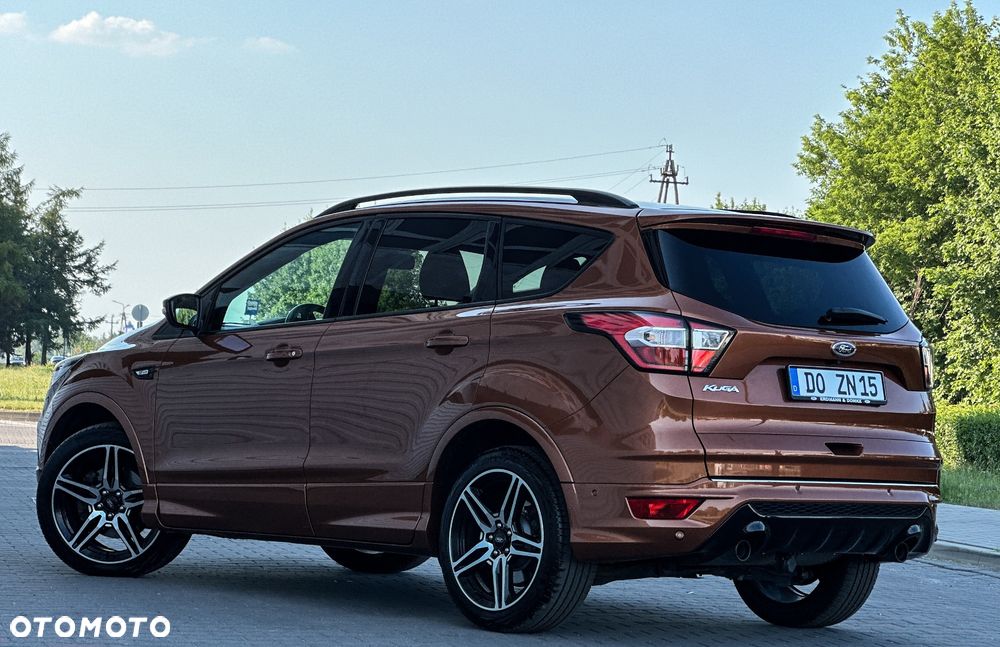 Ford Kuga 2.0 TDCi 4x4 ST-Line - 12