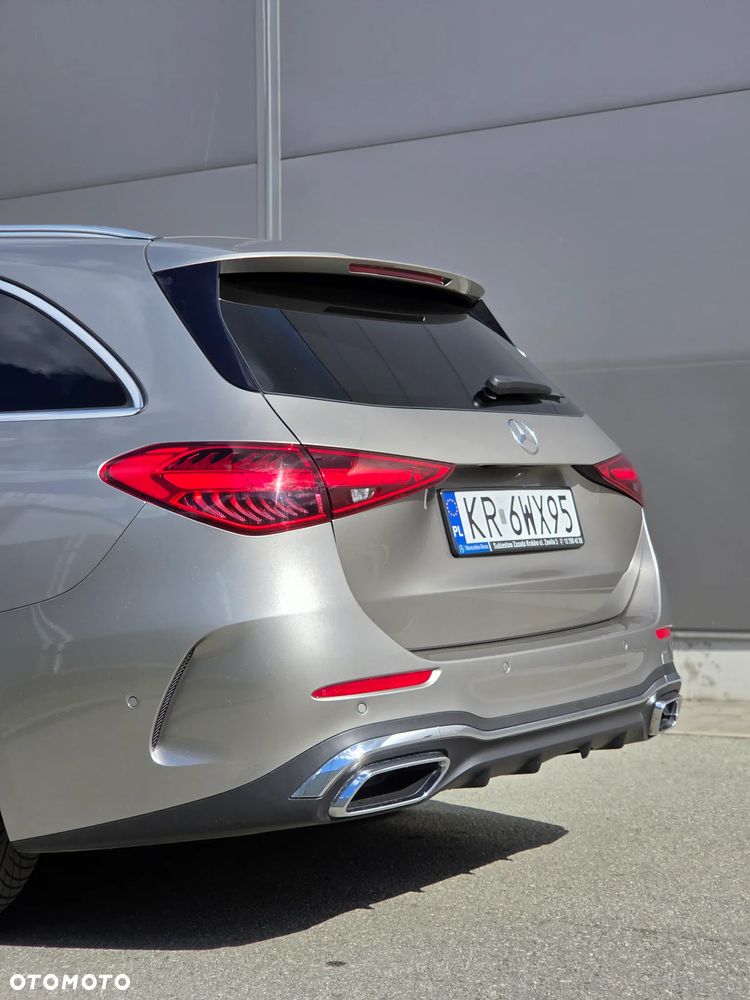 Mercedes-Benz Klasa C 220 d mHEV AMG - 7