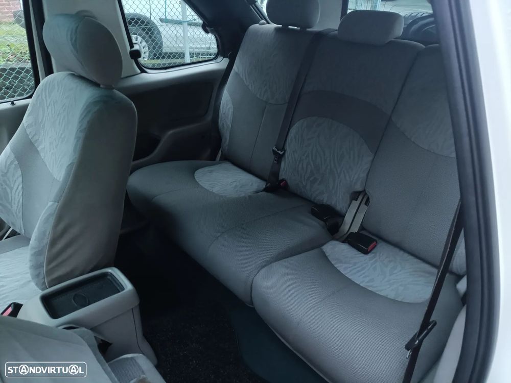 Land Rover Freelander 2.0 Td4 - 6