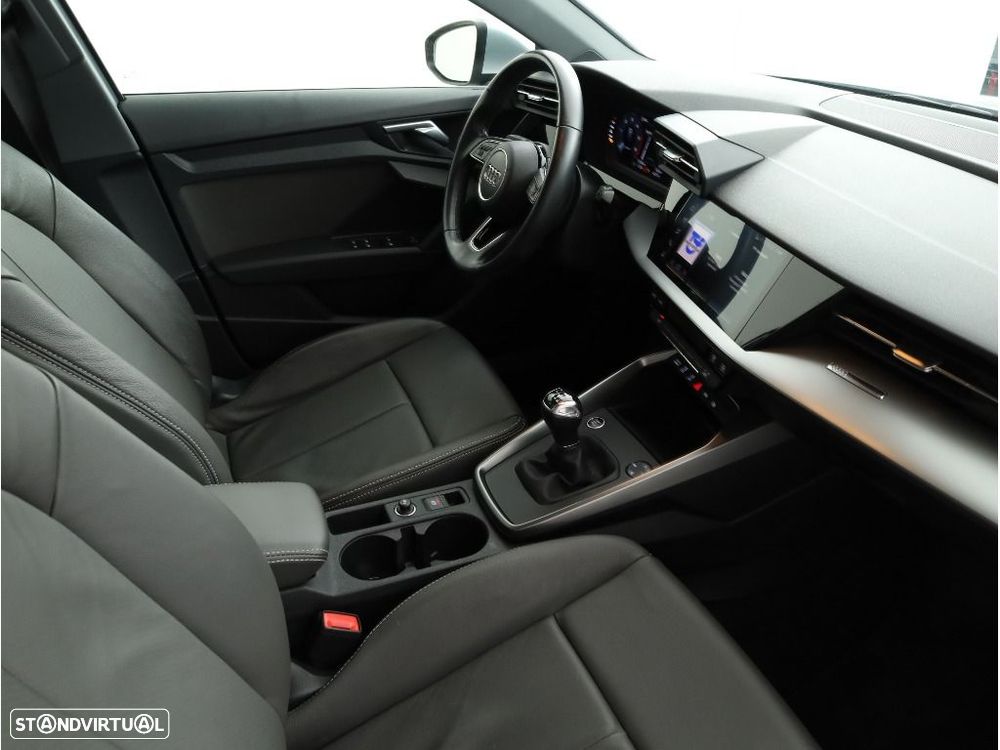 Audi A3 Sportback 30 TDI Advanced - 14