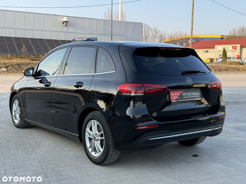 Mercedes-Benz Klasa B 200 d Progressive 8G-DCT - 9