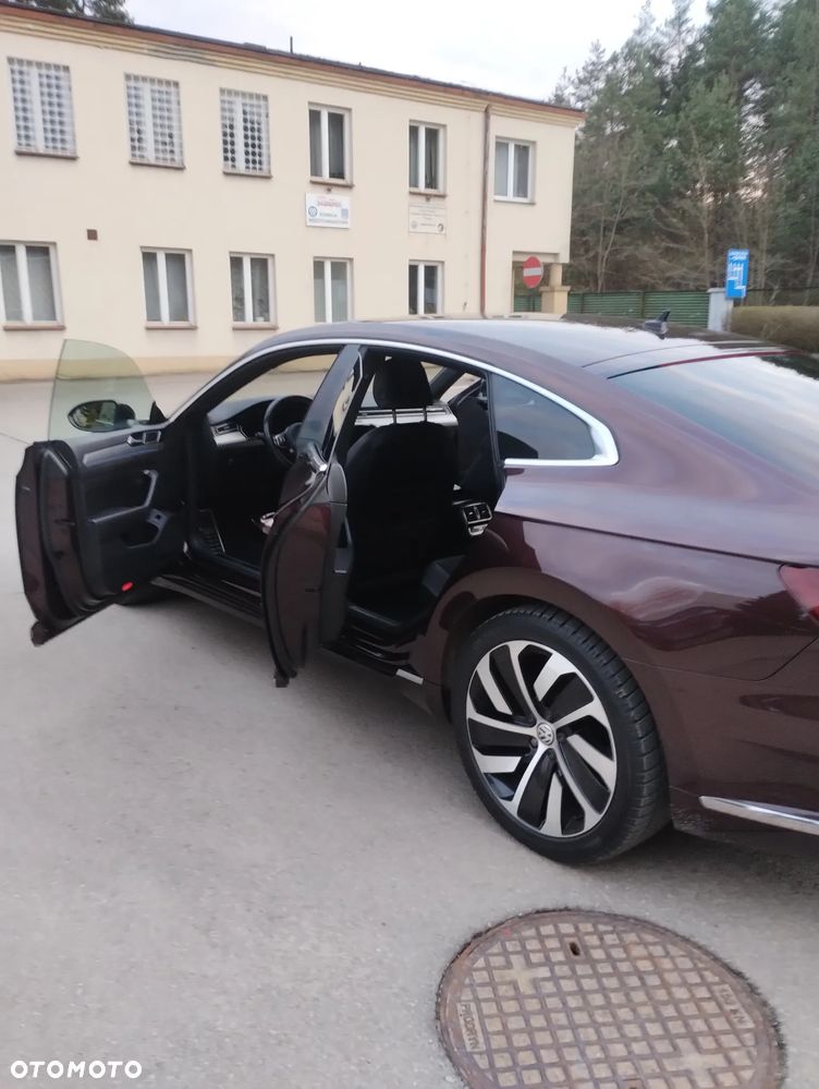 Volkswagen Arteon 2.0 TDI SCR 4Motion DSG R-Line Edition - 18