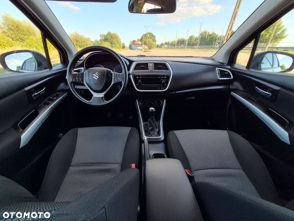 Suzuki SX4 S-Cross - 14
